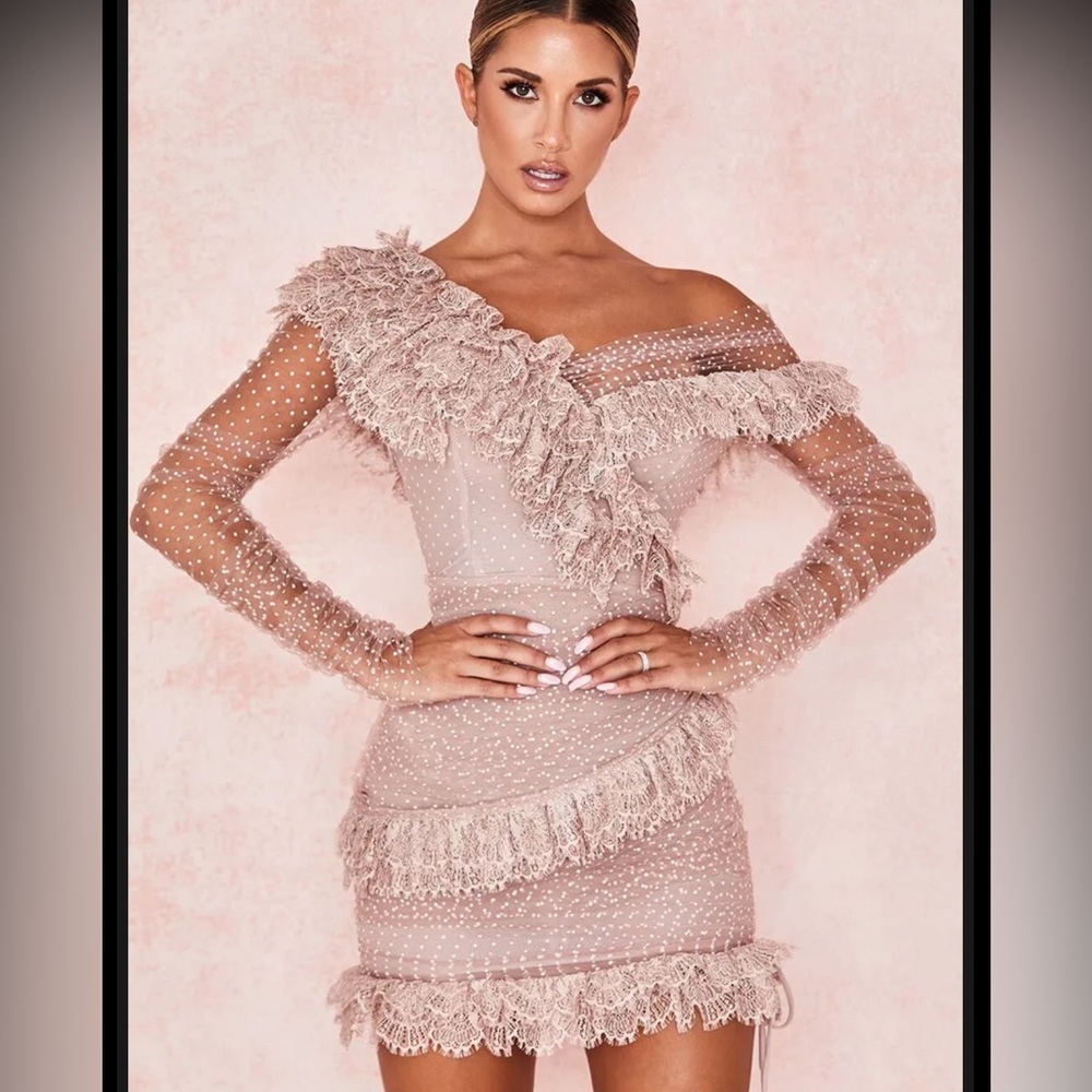 HOUSE OF CB 'Sorrel' Blush Lace Frill Mini Dress /Size S-US 4-6 /NR4202